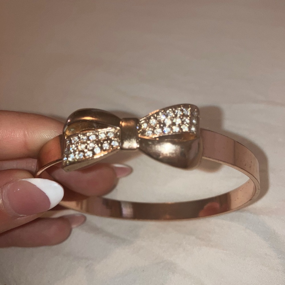 Rosegold Rhinestone Bow Bracelet - Picture 4 of 8